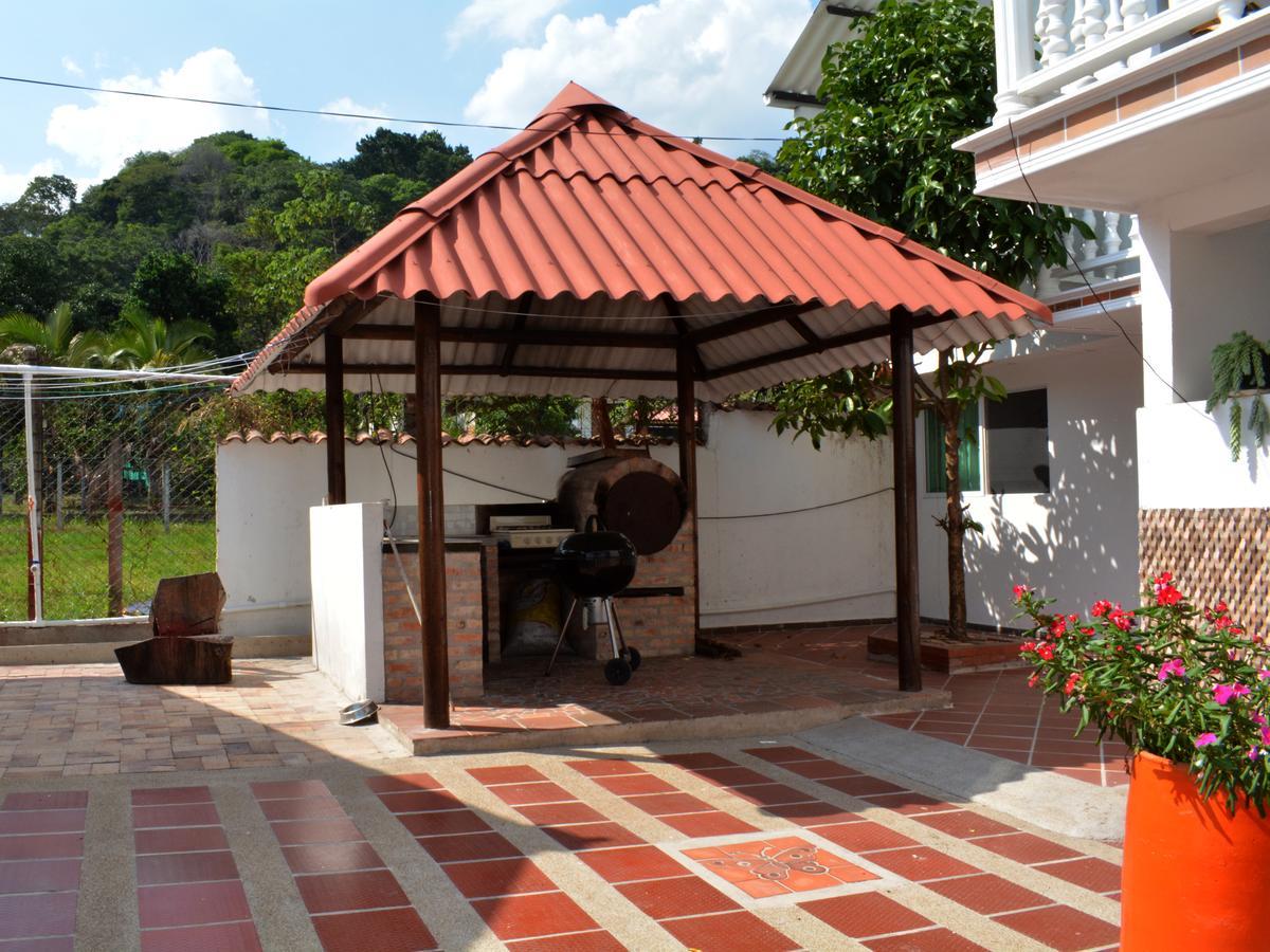 Hotel Campestre La Toscana Villavicencio Exterior photo